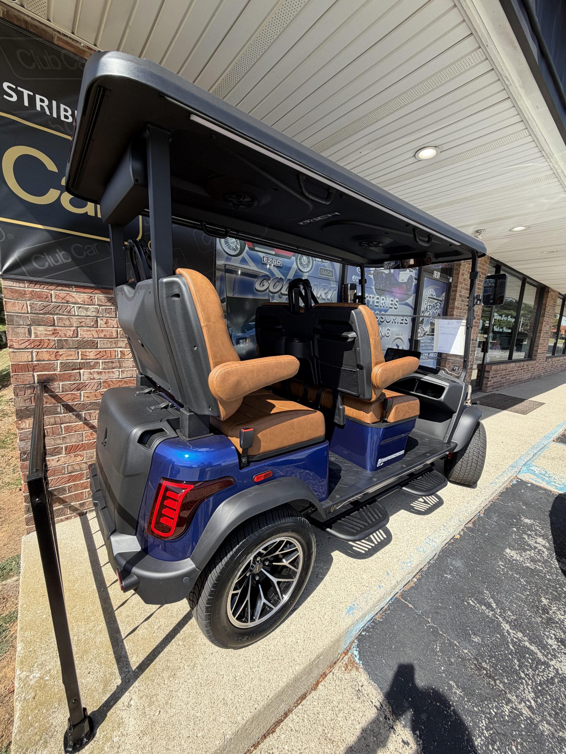 2027 Dach Apollo Gen II Rider | 4 Passenger Golf Cart | 72V Lithium | Street Legal - Image 6