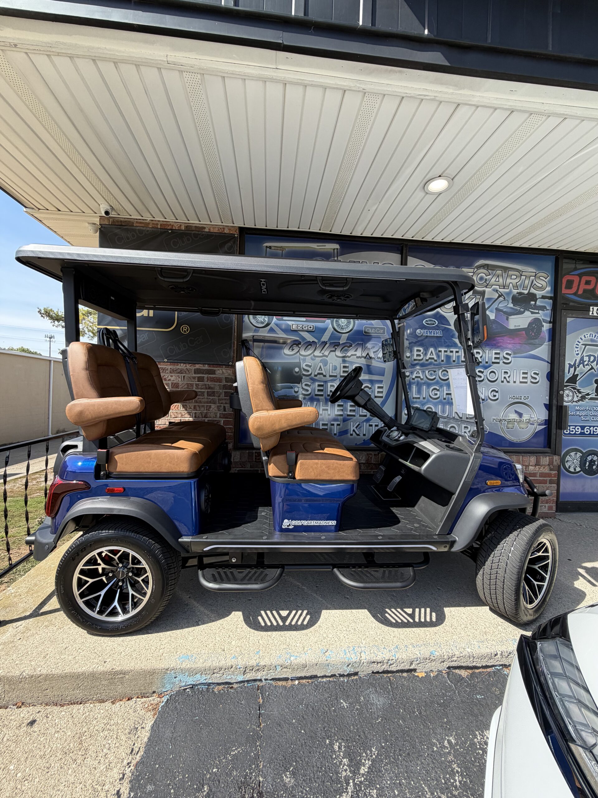 2027 Dach Apollo Gen II Rider | 4 Passenger Golf Cart | 72V Lithium | Street Legal - Image 5