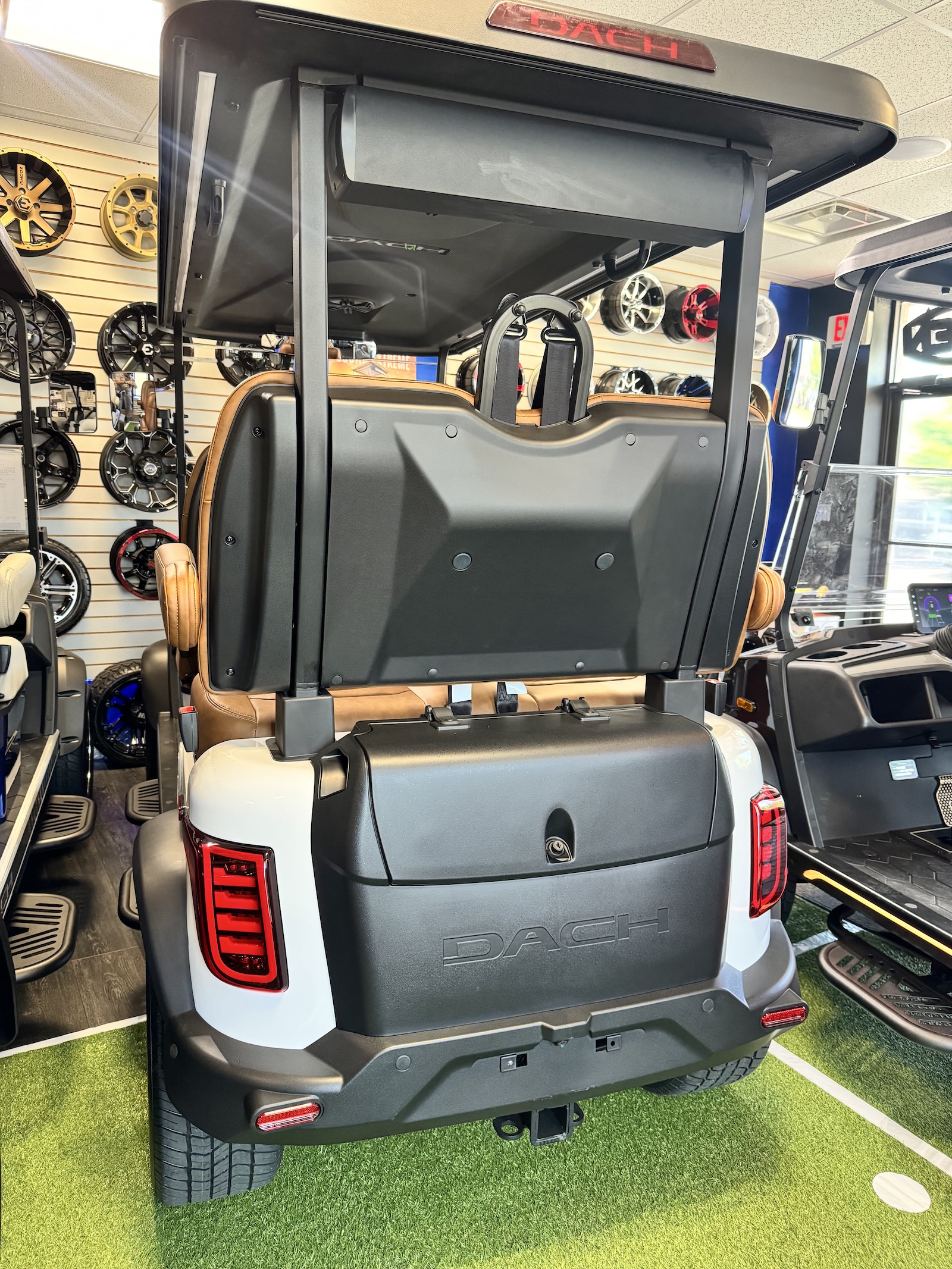 2026 Dach Apollo Gen II | 4 Passenger Golf Cart | 72V Lithium | Street Legal - Image 6